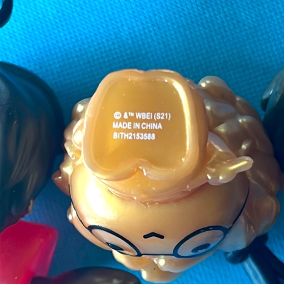 Harry Potter Bag Tag Set of 3 with GOLDEN HARRY POTTER LIMITED EDITION - Picture 3 of 3